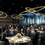 Clarion The Hub 4*