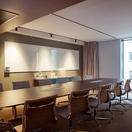 Clarion The Hub Hotel