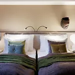 Clarion The Hub Hotel 4*