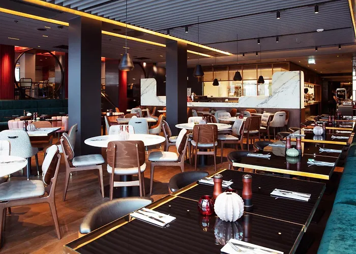 Clarion The Hub Hotel 4*